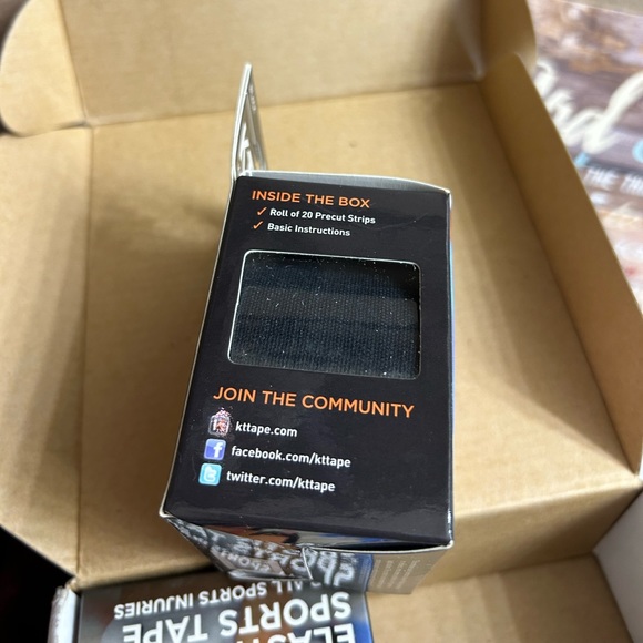 KT Tape, precut, black, 20 count,1 box Elastic Sports Tape NWT 20 precut strips - Picture 4 of 4